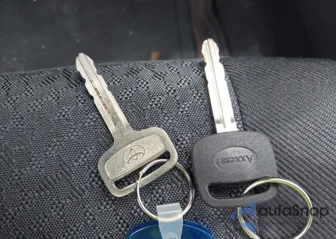 2001 Toyota Corolla S from USA, damaged, VIN 1NXBR12E61Z549088